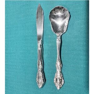 Oneida Michelangelo Cube Heirloom Stainless Sugar Spoon/Butter Spreader-Set of 2